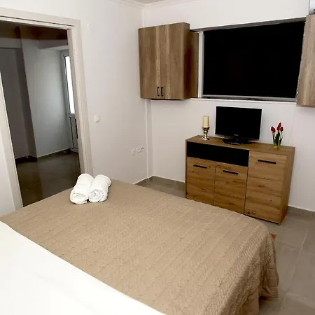 Central Luxury Flat 2 Chios Town Extérieur photo