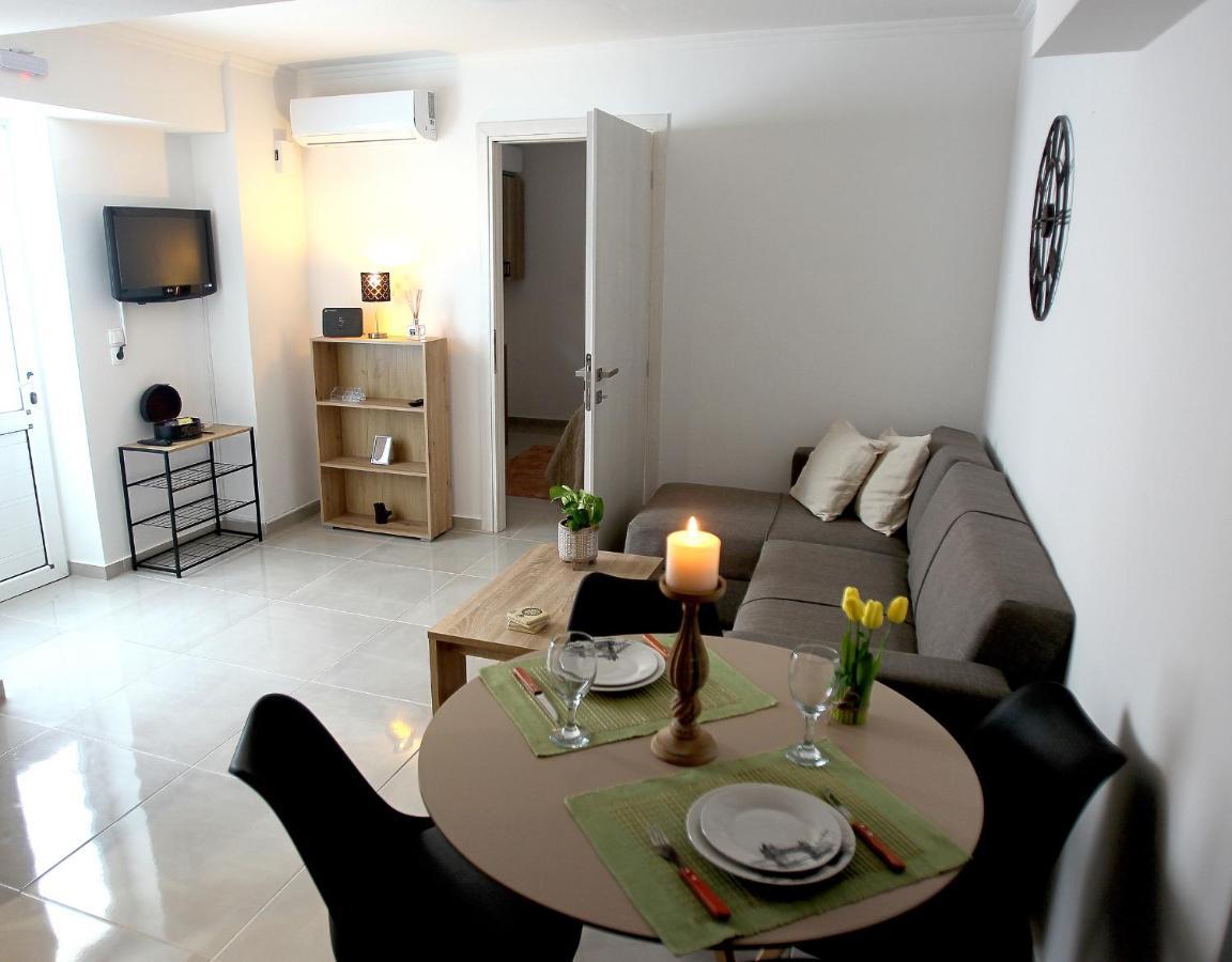 Luxury Flat 2 Apartment